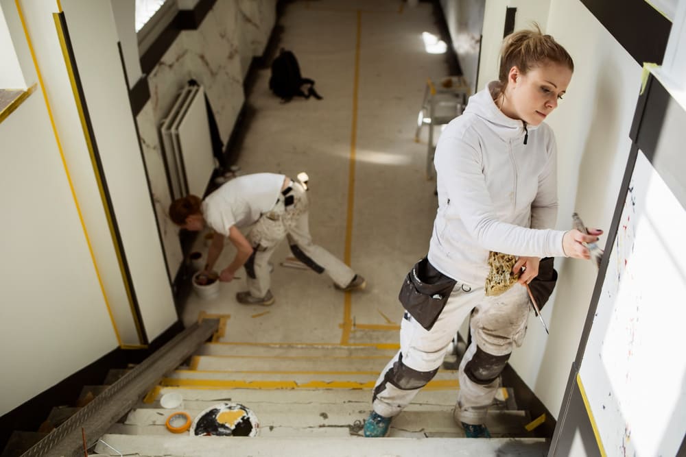 Les Techniques Essentielles de Peinture en Bâtiment pour des Résultats Durables et Professionnels 